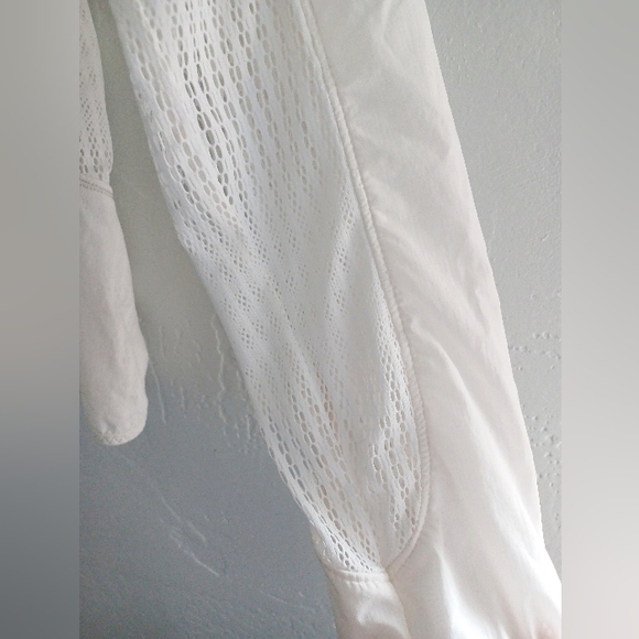 Lululemon White Lightweight Zip-Up Jacket - Picture 6 of 11